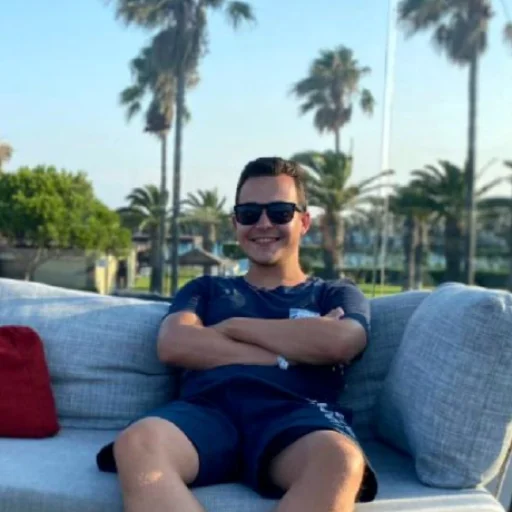 CodeWithDennis avatar