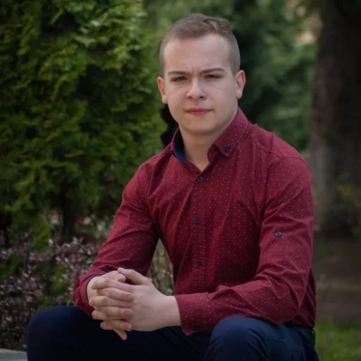Zoltán Török avatar